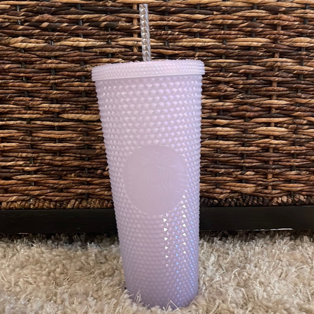 New Venti icy studded Holiday tumbler